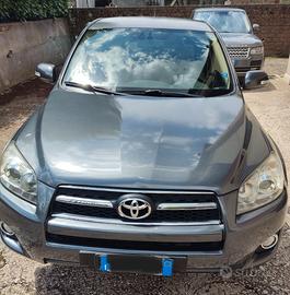 TOYOTA RAV 4 LUXURY D-4D 150 CV