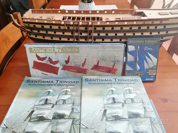 Santisima Trinitad modellino in legno De Agostini