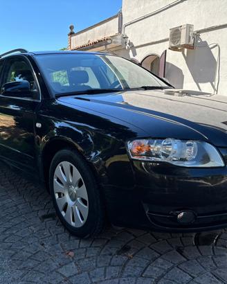 Audi A4 2.0 16V TDI Avant PERMUTABILE KM. DOC