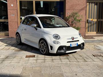 Abarth 595 TURISMO