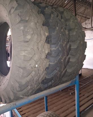N 3 Gomme per fuoristrada nuove 