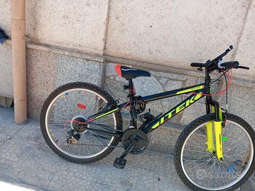 bici 26" usata due volte nuovissima come si vede
