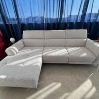 DIVANO IN PERFETTE CONDIZIONI