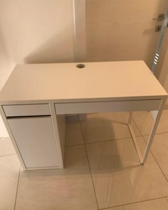 Scrivania Ikea