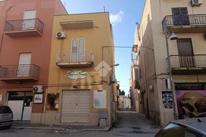 NEGOZIO A MAZARA DEL VALLO