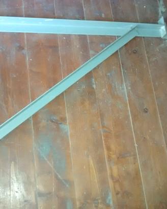 Lotto di Staffe Grandi Ferro