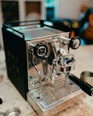 Macchina per caffè Rocket Appartamento Nera