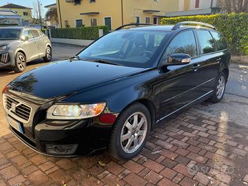 Volvo v50 (2003-2012) - 2009