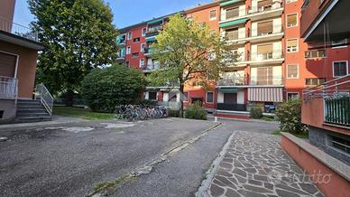 2 LOCALI A MILANO