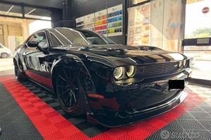 Dodge Challenger SRT HELLCAT 2017