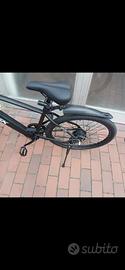 Bicicletta elettrica pedalata assistita