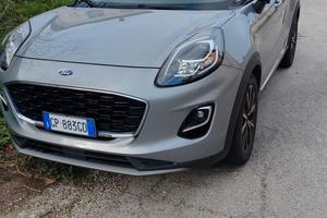 ford puma Hybrid 2023 