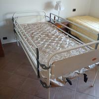 Letto ospedaliero