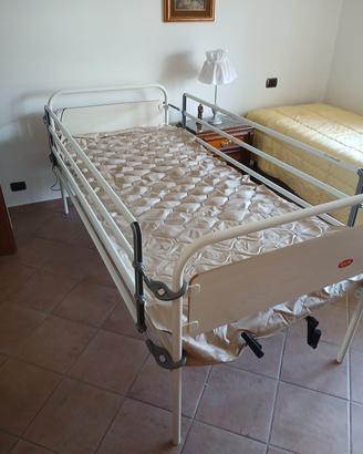 Letto ospedaliero