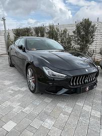 Maserati Ghibli gransport 3000 benzina 350 cv