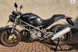 Ducati Monster 620 dark edition 2004