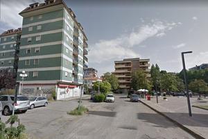 CAMERE FEMMINILI in APPARTAMENTO - CENTRO COMMENDA