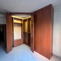 ARMADIO CON CABINA ANNESSA