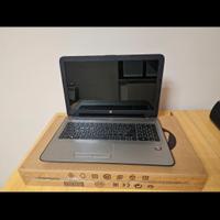 HP portatile. specifiche in foto
