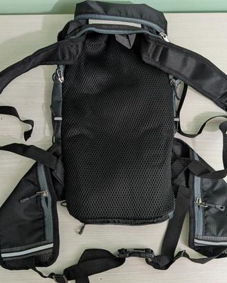 Zaino idrico 2L per ciclismo ed escursioni NUOVO