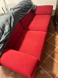Divano rosso