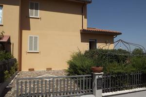 Villetta a schiera di 100 m² con 5 locali e box au