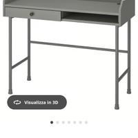 scrivania grigia ikea