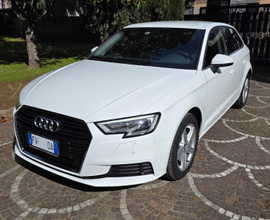 Audi A3 Sportback 30 TFSI S-TRONIC pari al nuovo