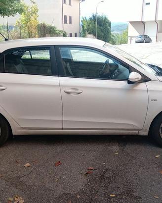 Hyundai i20 1.4 CRDi 5 porte Comfort – 90 CV