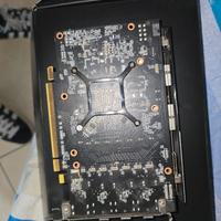 PC DA GAMING + 2 MONITOR + TASTIERA + EXTRA 