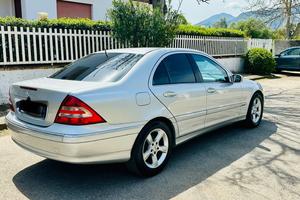 PelleTotale,Sedili Elet,Tagliandi,Gommata,ClimaBiz