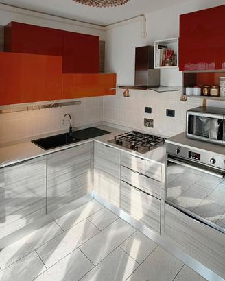Cucina completa - Veneta Cucine