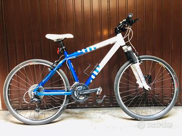 Bici  GIANT Mountain Bike Vintage Donna