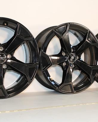4 Cerchi Originali Q3 - 17" + Spedizione Gratis
