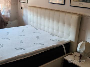 LETTO MATRIMONIALE CONTENITORE CON COMODINI