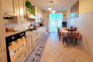 VILLA A SCHIERA A ROBECCO SUL NAVIGLIO