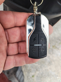 Scooter elettrico tre ruote per anziani