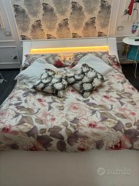 Letto matrimoniale  materasso 160x200