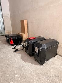 Tris valigie Givi Trekker Alaska per BMW R1300GS