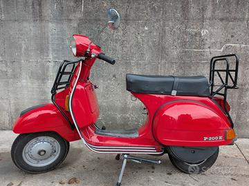 Vespa PX200E Arcobaleno