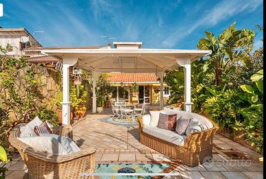 ELEGANTE ATTICO ,Pronto all'Uso