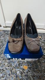 Mocassini da donna di camoscio 