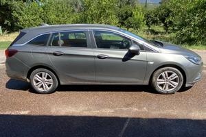 Opel Astra sports tourer