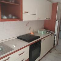 Cucina in buone condizioni 