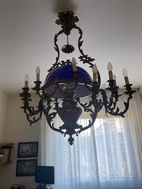 LAMPADARIO BRONZO E VETRO BLU