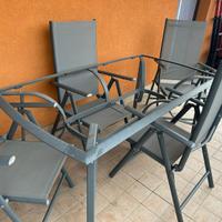 TAVOLO E SEDIE PER TERRAZZO