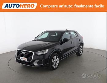 AUDI Q2 30 TDI S tronic Identity Black