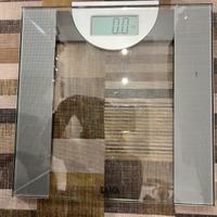 Bilancia pesa persone digitale