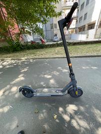monopattino elettrico xiaomi