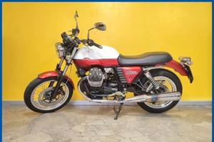 MOTO GUZZI V7 Garantita e Finanziabile